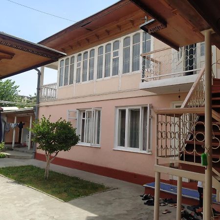 Гостевой Дом Конок Osh Exterior foto